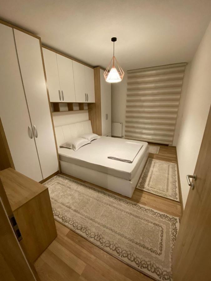 Violin 2 Bedroom Apartment Downtown Prizren Esterno foto