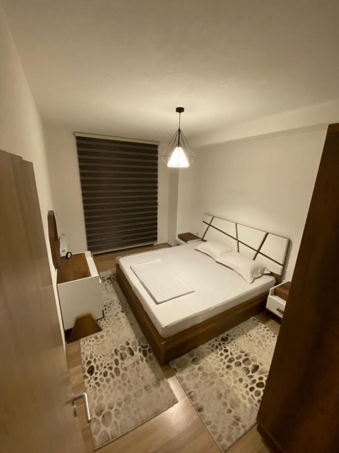 Violin 2 Bedroom Apartment Downtown Prizren Esterno foto
